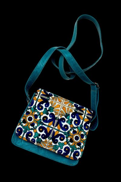 Sac Fazghoul motif Azul, pochette bandoulière compacte